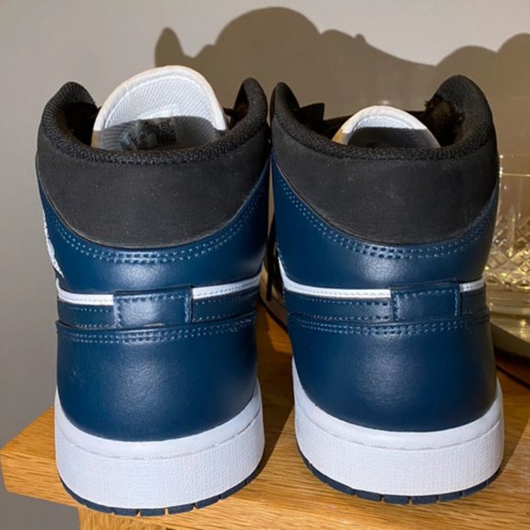 Nike Air Jordan 1’s Navy Blue/White main image 4